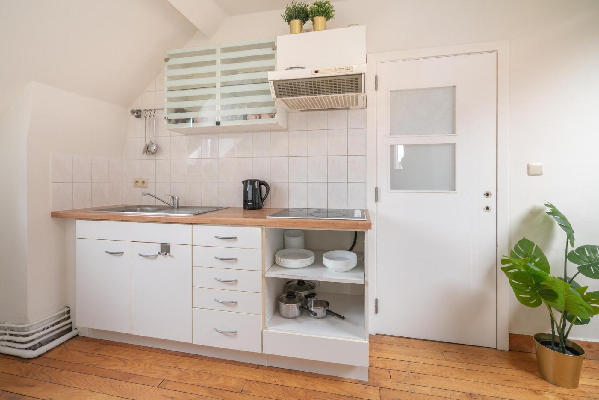 Authentic Apartments In The Center Of Antwerp Exterior photo