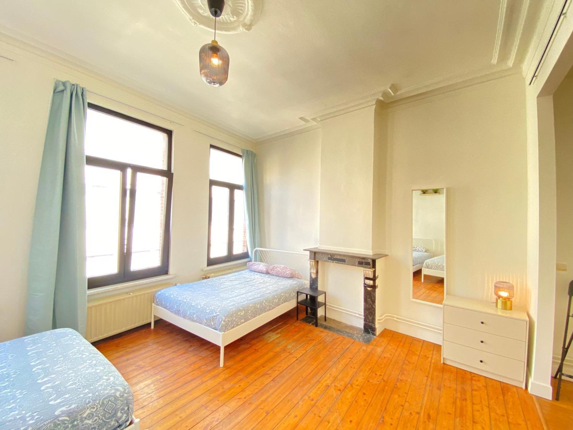 Authentic Apartments In The Center Of Antwerp Exterior photo