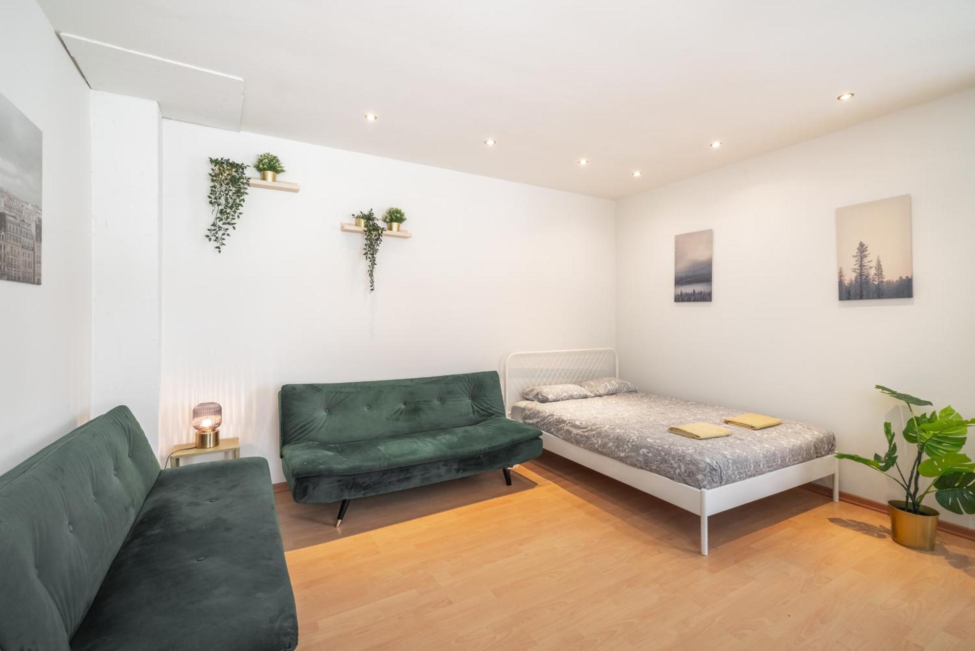 Authentic Apartments In The Center Of Antwerp Exterior photo